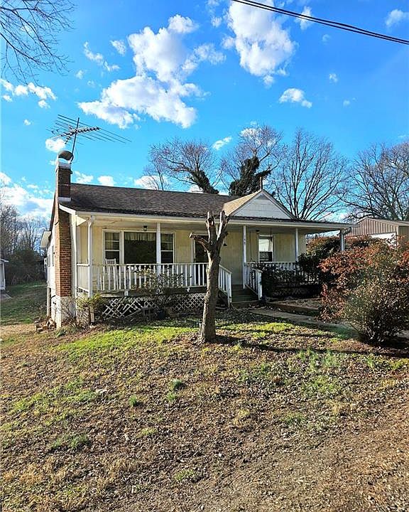 1st image of 148 Rosemont Dr