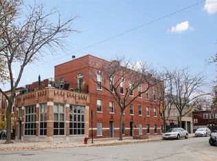 2200 W Erie St #C, Chicago, IL 60612