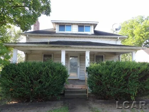 356 E Beecher St, Adrian, MI 49221