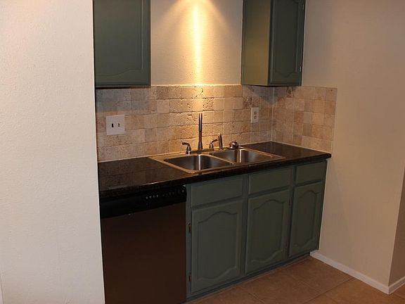 5th image of 14227 Laffite Dr