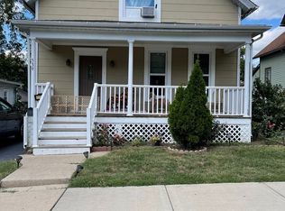 539 Spruce St, Aurora, IL 60506