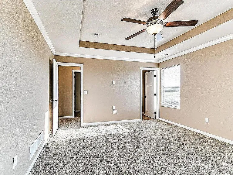 2909 SE Keystone Dr — Photo 9