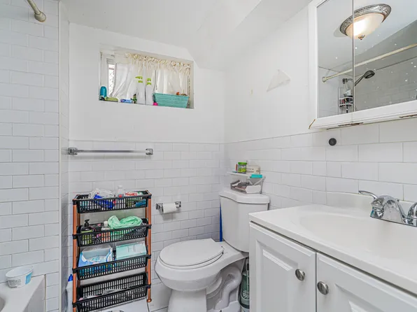 2421 West 1st Street image 27 of 30