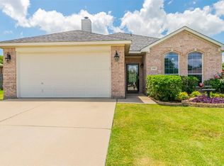10509 Trevino Ln, Benbrook, TX 76126