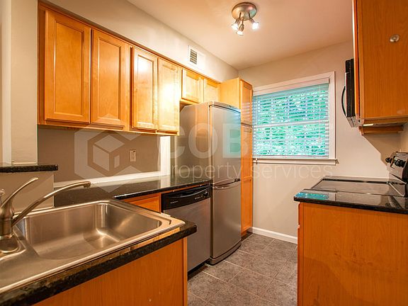 5th image of 190 Kirkwood Rd NE #E1