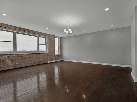 3rd image of 7400 S Stony Island Ave #304