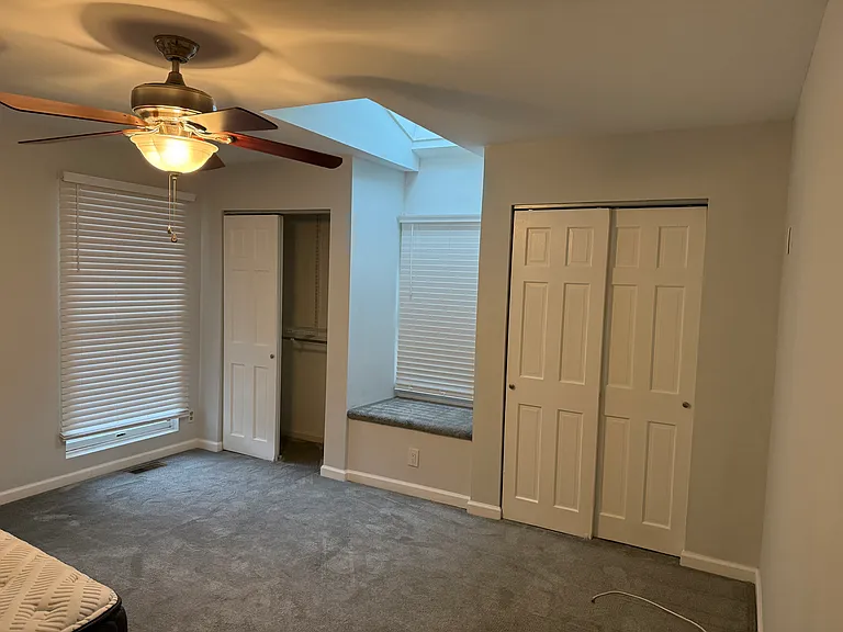 4048 Blow St — Photo 12