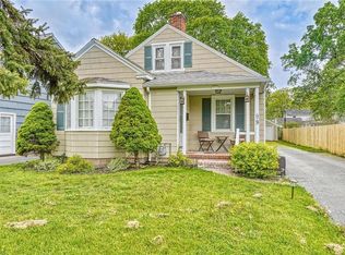 99 Winfield Rd, Rochester, NY 14622