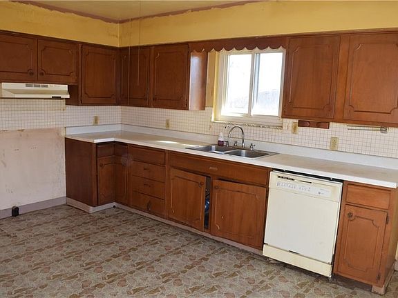 2nd image of 2248 Ottello Ave