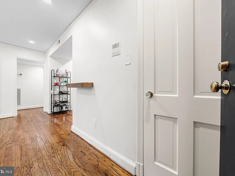 2720 Ordway St NW #3 — Photo 2