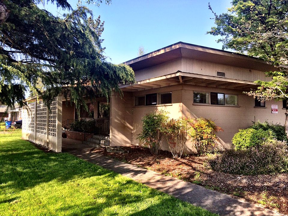 1st image of 503 N Parkway Ave