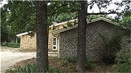 4th image of 205 County Road 1301