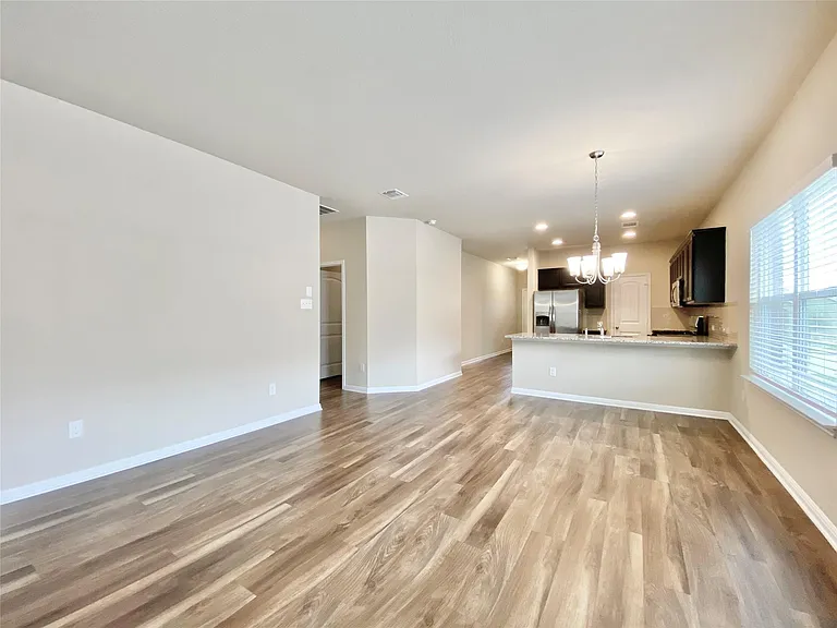 2937 Bridekirk Dr — Photo 5