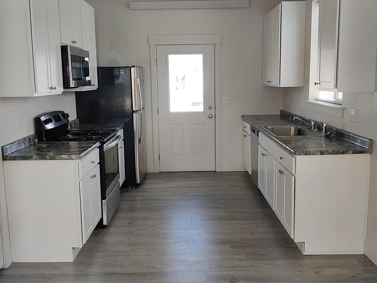 4100 S 25th St — Photo 33