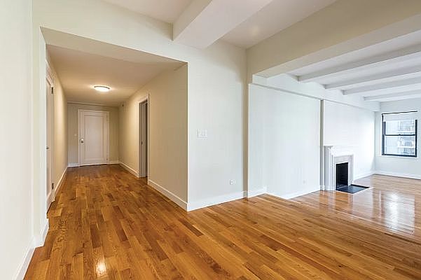 1st image of 121 E 17th St #6A