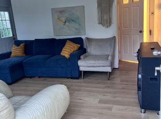 229 Manassas Dr, Manassas Park, VA 20111