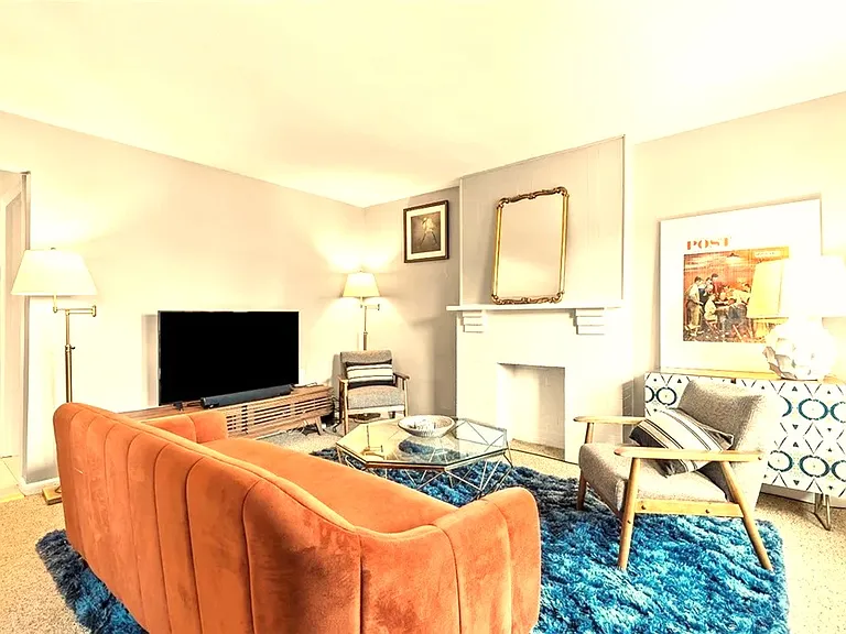 206 Oakview Ave #2 — Photo 4
