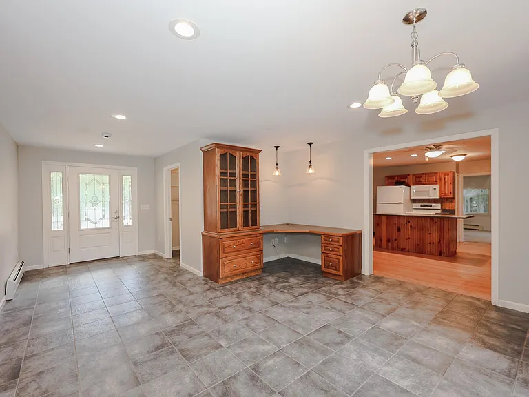 55 Holbrook Hill Rd — Photo 15