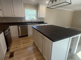 3305 S Oliver Dr, Florence, SC 29505