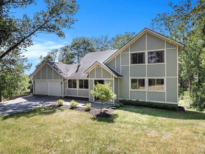 67997 Dequindre Rd, Oakland, MI, 48363