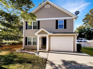 5417 Keener Ridge Rd, Charlotte, NC 28216