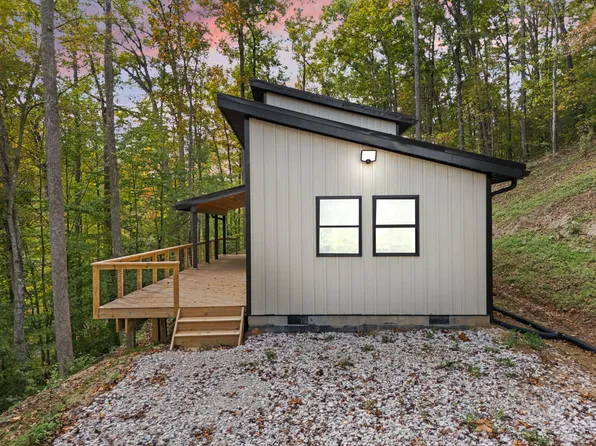 116 Barkers Branch Rd, Stanton, KY 40380