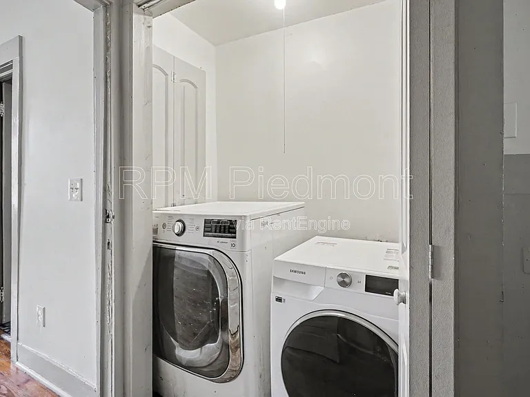 931 Oglethorpe Ave SW — Photo 20