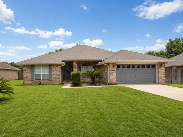 2035 Alfred Blvd, Navarre, FL 32566