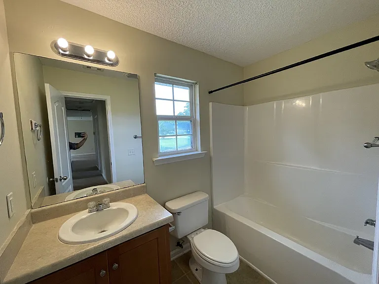 261 Winchester Way SE — Photo 14