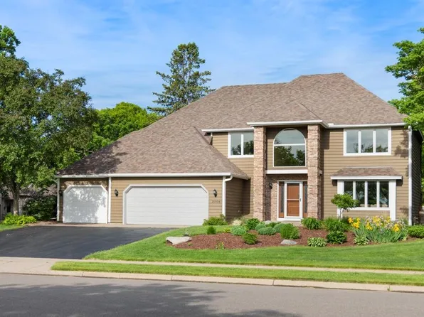 10954 Yukon Ave S, Bloomington, MN 55438