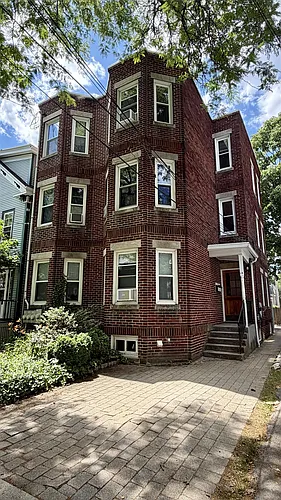 18 Chandler St #1 Photo 1