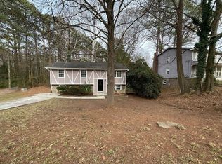 2336 Pebble Rock E, Decatur, GA 30035