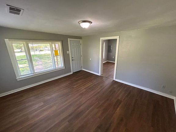 5th image of 3447 Cook Rd