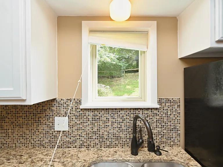 215 Summit Ridge Dr — Photo 18