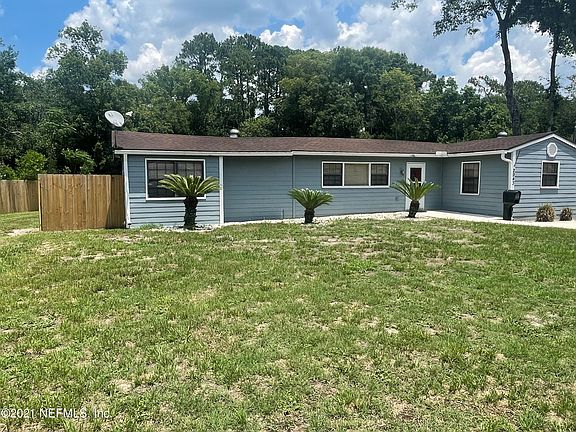 2nd image of 2943 Peach Dr