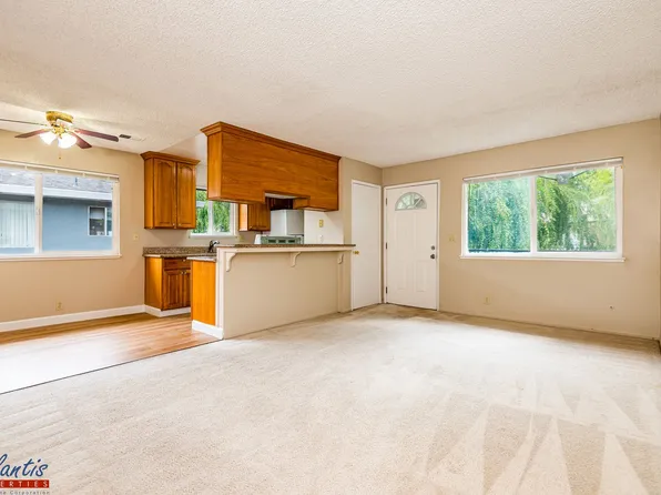 5486 Tyhurst Walkway APT 4, San Jose, CA 95123