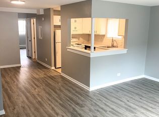 4001 Bonhill Dr UNIT 1B, Arlington Heights, IL 60004