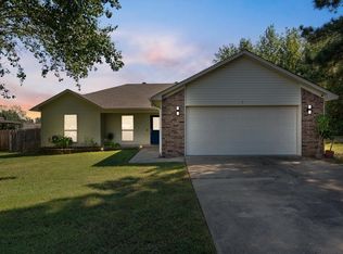 7 Sunshine, Ward, AR 72176