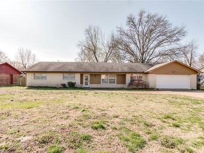 108 North Dr, Rogers, AR, 72756