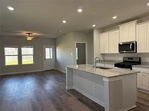 5814 Aurora Greens Ln — Photo 4