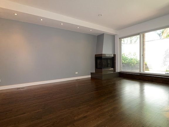 5th image of 1636 N Sedgwick St #1E