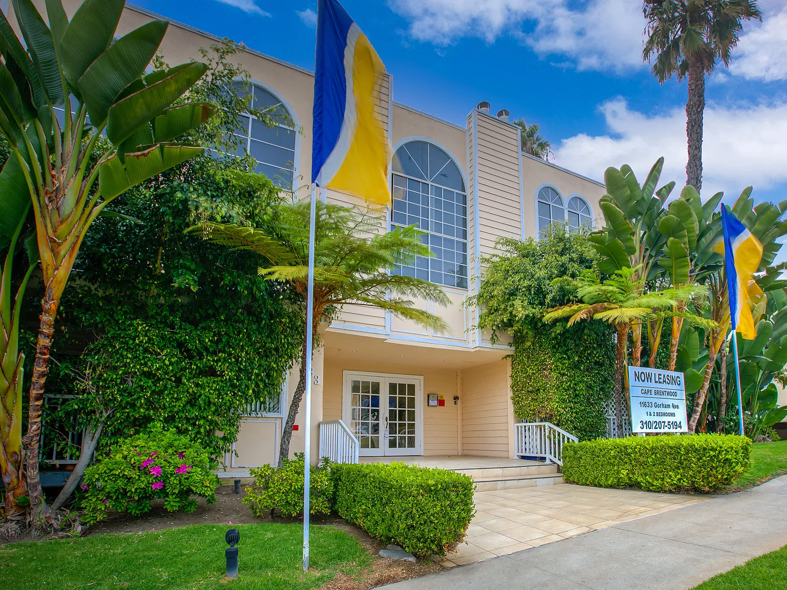 Cape Brentwood — Photo 4