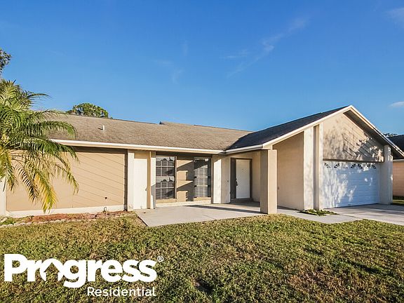 3rd image of 11317 Porto Ct