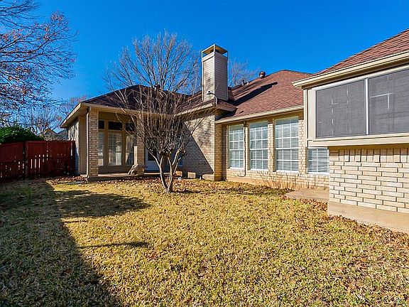 5th image of 1814 Seabrook Dr