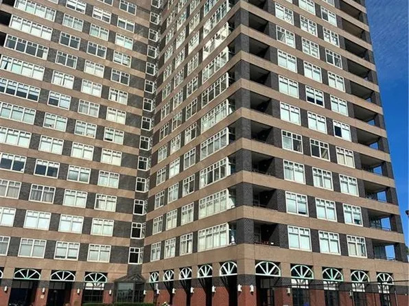 235 East River Drive #903, East Hartford, CT 06108