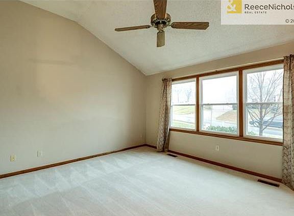 Great room with vaulted ceiling.
