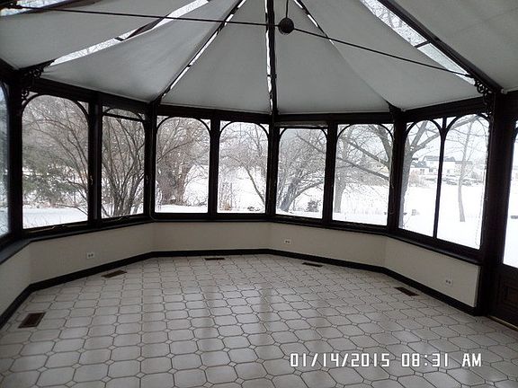 3rd image of 22524 Lakeshore Dr