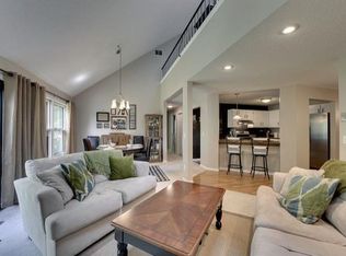 15700 26th Ave N APT D, Plymouth, MN 55447