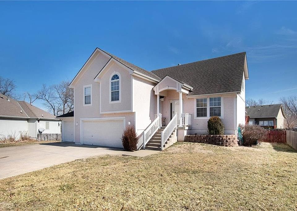 1st image of 7705 Brook Ct
