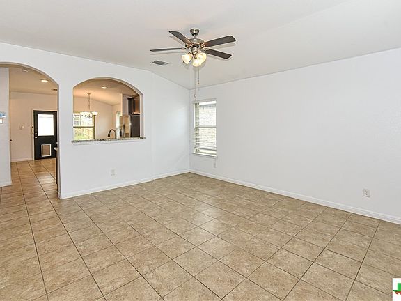 4th image of 3326 Aubree Katherine Dr